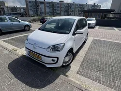 Gebruikt 2015 VW up! Hatchback | € 4.500 (Eerlijke prijs)