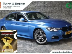 Blauw Gebruikt 2018 BMW 320 M Sport Sedan | € 26.290 (Eerlijke prijs)