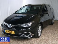 Zwart Gebruikt 2016 Toyota Auris Business Edition Hatchback | € 14.495