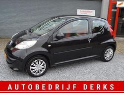 Zwart Gebruikt 2008 Peugeot 107 Hatchback | € 2.950 (Duur)