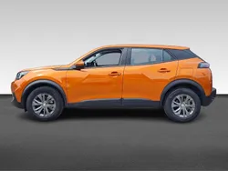 Oranje Gebruikt 2021 Peugeot 2008 Active SUV | € 18.430 (Goede deal)