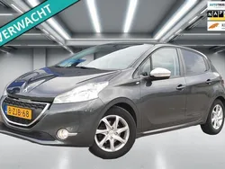 Grijs Gebruikt 2015 Peugeot 208 Style Hatchback | € 8.995 (Eerlijke prijs)