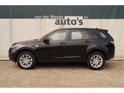 Zwart Gebruikt 2017 Land Rover Discovery Sport Pure SUV | € 22.900