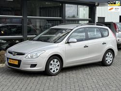 Grijs Gebruikt 2008 Hyundai i30 Active Stationwagen | € 1.750 (Eerlijke prijs)