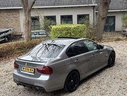 Grijs Gebruikt 2011 BMW 335 Sedan | € 10.950 (Goede deal)