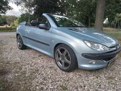 Grijs Gebruikt 2002 Peugeot 206 Cabriolet | € 1.195 (Eerlijke prijs)