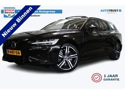 Zwart Gebruikt 2022 Volvo V60 R-Design Stationwagen | € 28.950 (Goede deal)
