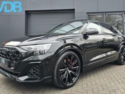 Zwart Nieuw 2025 Audi Q8 Competition SUV | € 122.900 (Goede deal)