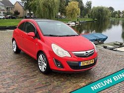 Rood Gebruikt 2011 Opel Corsa Color Edition Hatchback | € 3.495 (Eerlijke prijs)