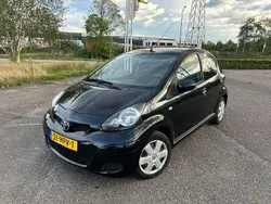 Zwart Gebruikt 2009 Toyota Aygo Comfort Hatchback | € 3.750 (Goede deal)