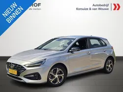 Grijs Gebruikt 2021 Hyundai i30 Comfort Hatchback | € 17.949 (Eerlijke prijs)