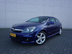 Hatchback Gebruikt 2007 Opel Astra GTC Cosmo Hatchback | € 6.950