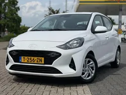 Wit Gebruikt 2024 Hyundai i10 Comfort Hatchback | € 16.900 (Eerlijke prijs)