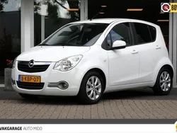Wit Gebruikt 2013 Opel Agila Edition Hatchback | € 6.950 (Iets duurder)