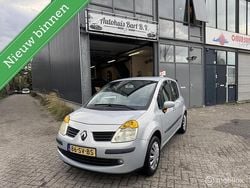 Grijs (metallic) Gebruikt 2005 Renault Modus Authentique MPV | € 1.999 (Eerlijke prijs)