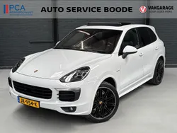 Wit Gebruikt 2015 Porsche Cayenne SUV | € 28.925 (Eerlijke prijs)
