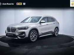 Grijs, metallic lak Gebruikt 2021 BMW X1 Sport Line SUV | € 29.950 (Iets duurder)
