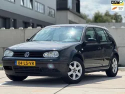 Zwart, metallic lak Gebruikt 2003 VW Golf IV Ocean Hatchback | € 1.399 (Goede deal)