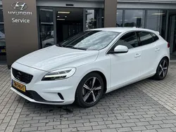 Hatchback Gebruikt 2018 Volvo V40 Business Edition Stationwagen | € 18.950 (Eerlijke prijs)