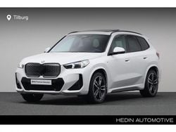 Mineralweiss metallic (licht wit metallic) Gebruikt 2024 BMW iX1 Comfort Edition SUV | € 48.880 (Super prijs)