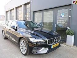 Zwart Gebruikt 2021 Volvo V60 Inscription Stationwagen | € 34.950 (Eerlijke prijs)