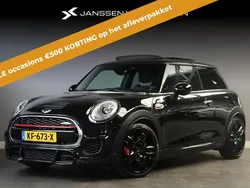 Zwart Gebruikt 2016 Mini John Cooper Works Hatchback | € 20.745 (Eerlijke prijs)