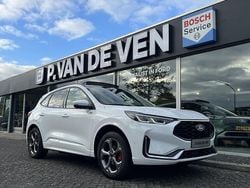 Wit Gebruikt 2025 Ford Kuga ST-Line X SUV | € 43.900 (Eerlijke prijs)