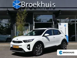 Wit Gebruikt 2020 Kia Stonic SUV | € 14.900 (Eerlijke prijs)