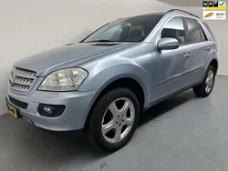 Blauw Gebruikt 2005 Mercedes ML350 SUV | € 8.900 (Iets duurder)