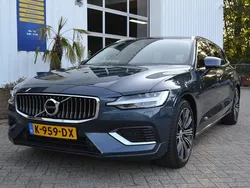 Blauw Gebruikt 2020 Volvo V60 Stationwagen | € 34.950 (Iets duurder)