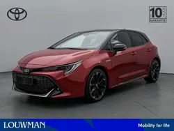 Rood, metallic lak Gebruikt 2021 Toyota Corolla Sport Hatchback | € 26.445 (Eerlijke prijs)
