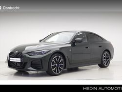 Groen Gebruikt 2024 BMW 420 Shadowline Coupé | € 56.895 (Eerlijke prijs)