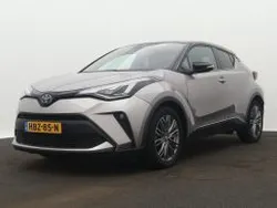 Grijs metallic Gebruikt 2021 Toyota C-HR Executive SUV | € 26.445 (Eerlijke prijs)