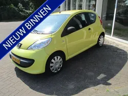 Geel Gebruikt 2006 Peugeot 107 Hatchback | € 1.660 (Eerlijke prijs)