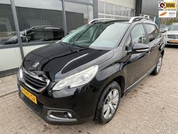 Zwart Gebruikt 2015 Peugeot 2008 Style SUV | € 7.650 (Eerlijke prijs)