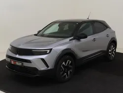 Grijs Gebruikt 2024 Opel Mokka SUV | € 25.950 (Eerlijke prijs)