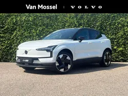 Wit Nieuw 2025 Volvo EX30 Plus SUV | € 40.940