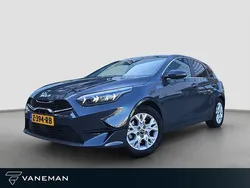 Grijs Gebruikt 2024 Kia Ceed Hatchback | € 30.935 (Iets duurder)