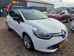 Wit Gebruikt 2013 Renault Clio IV Dynamique Hatchback | € 5.750 (Eerlijke prijs)