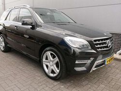 Zwart Gebruikt 2013 Mercedes ML250 AMG SUV | € 18.750