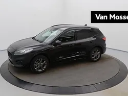 Zwart Gebruikt 2023 Ford Kuga ST-Line X SUV | € 30.900 (Eerlijke prijs)