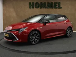 Rood Gebruikt 2021 Toyota Corolla Style Hatchback | € 23.450 (Goede deal)
