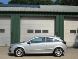 Grijs Gebruikt 2008 Opel Astra Hatchback | € 2.950 (Eerlijke prijs)