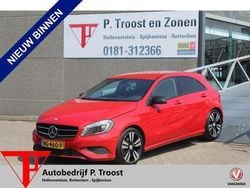 Rood Gebruikt 2015 Mercedes A180 Prestige Hatchback | € 15.950 (Goede deal)