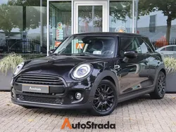 Zwart Gebruikt 2020 Mini Cooper Hatchback | € 18.900 (Eerlijke prijs)