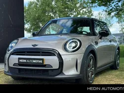 Grijs Gebruikt 2022 Mini Cooper Hatchback | € 24.945 (Eerlijke prijs)
