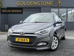 Grijs Gebruikt 2017 Hyundai i20 Hatchback | € 6.943 (Goede deal)