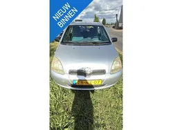 Grijs Gebruikt 1999 Toyota Yaris Sol Hatchback | € 1.799 (Eerlijke prijs)