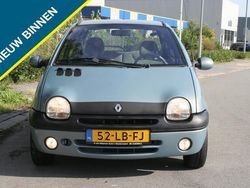 Blauw Gebruikt 2002 Renault Twingo Hatchback | € 1.249 (Eerlijke prijs)