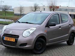 Bruin Gebruikt 2012 Suzuki Alto Hatchback | € 2.999 (Goede deal)